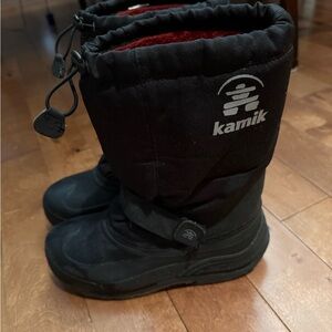Kamik Black Snow Boots with Red Lining